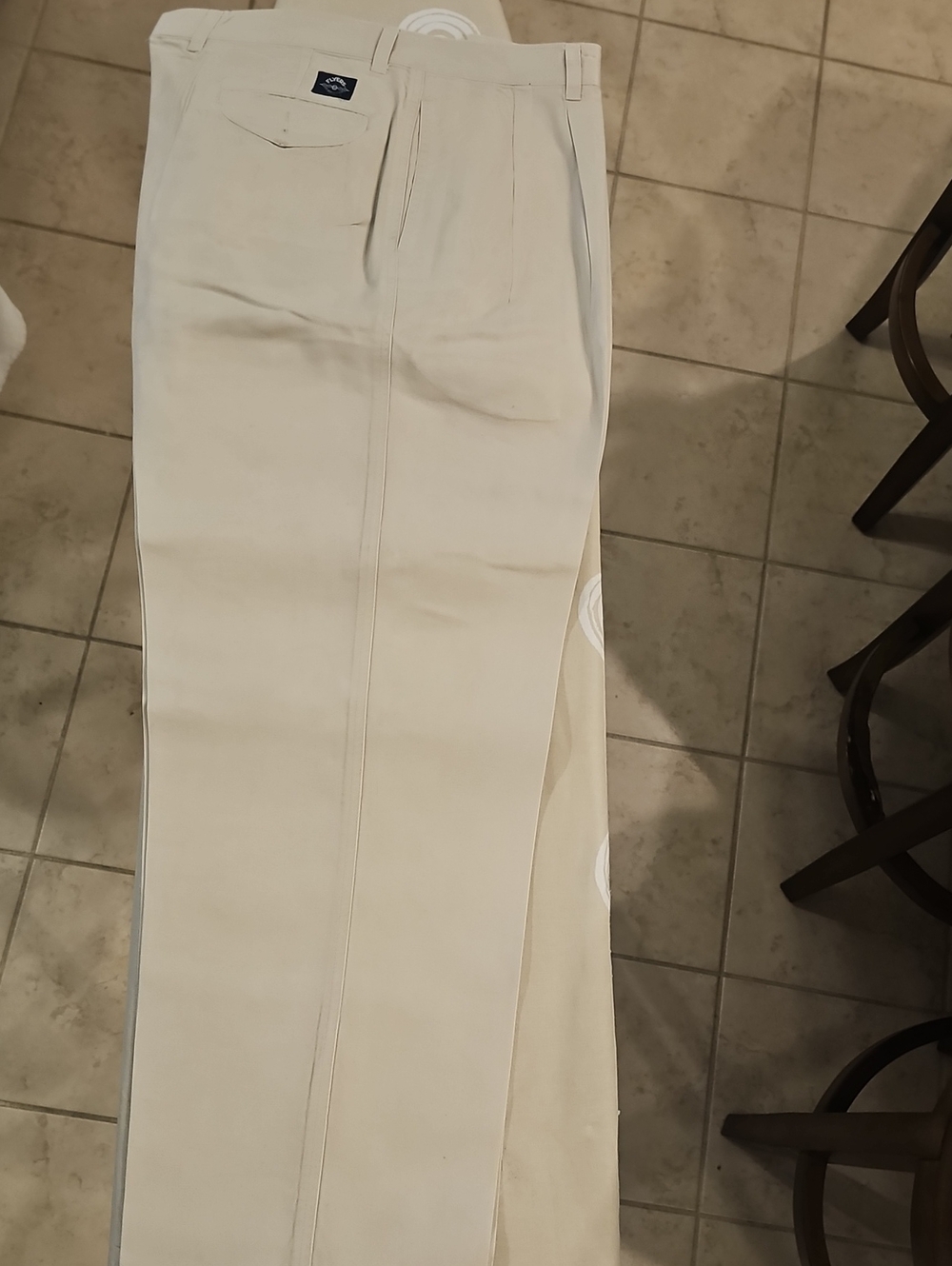 FLYERS Khaki Classic Pleated Men's Dress Pants - Cream. Khaki
